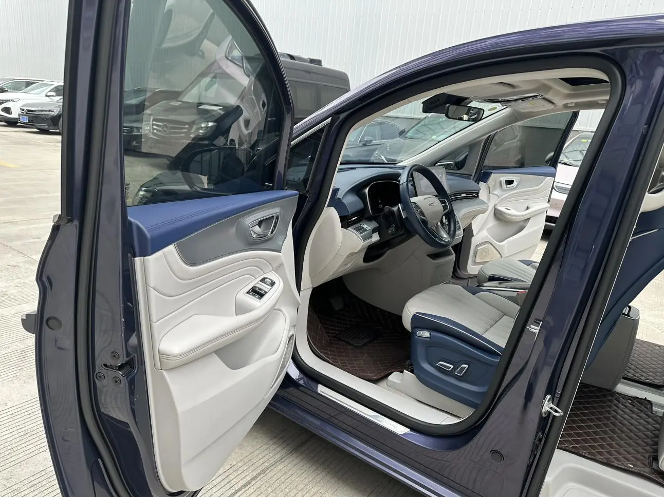 Roewe Roewe iMAX8 400TGI Extreme Edition