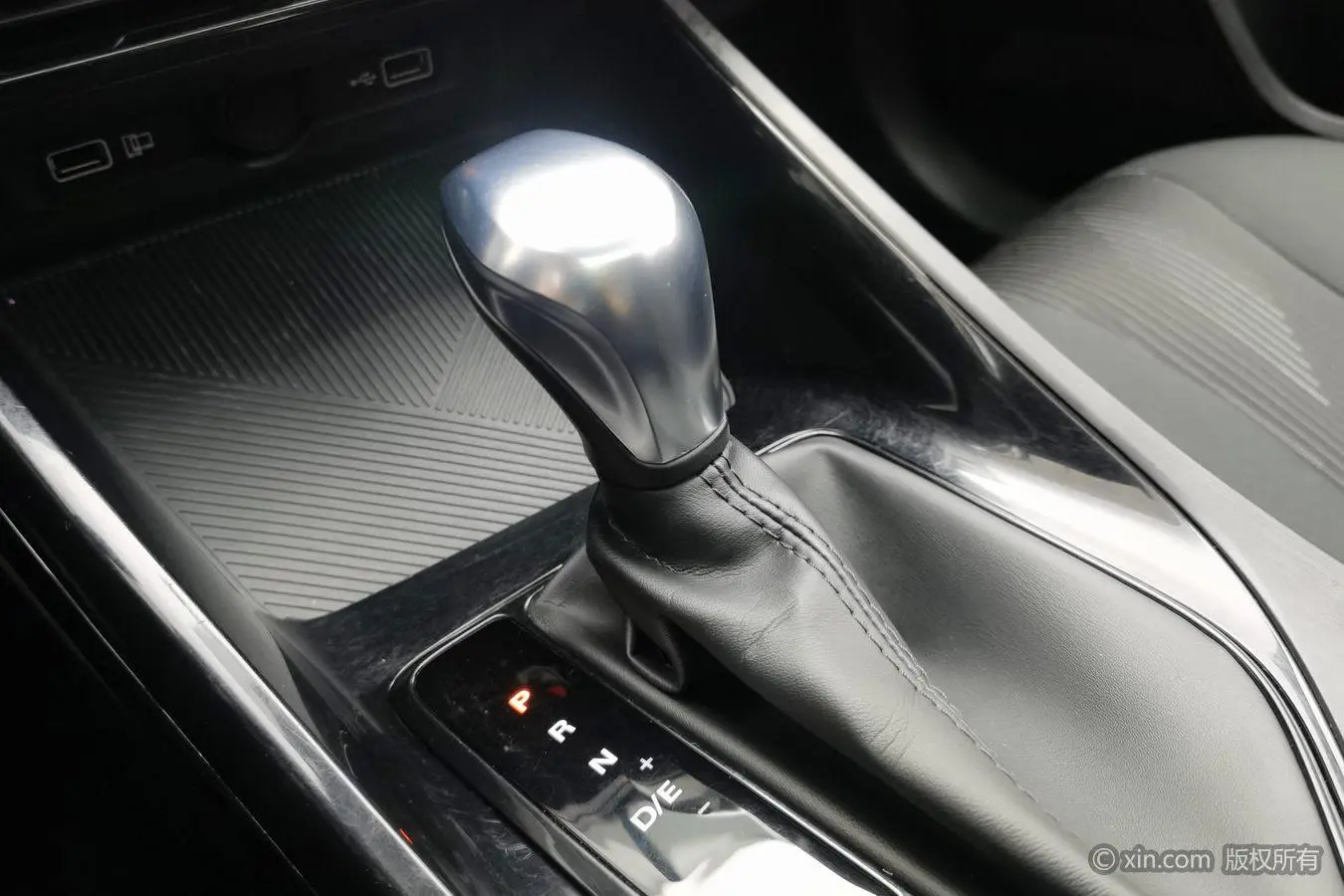 Roewe Roewe i5 1.5L CVT Platinum edition