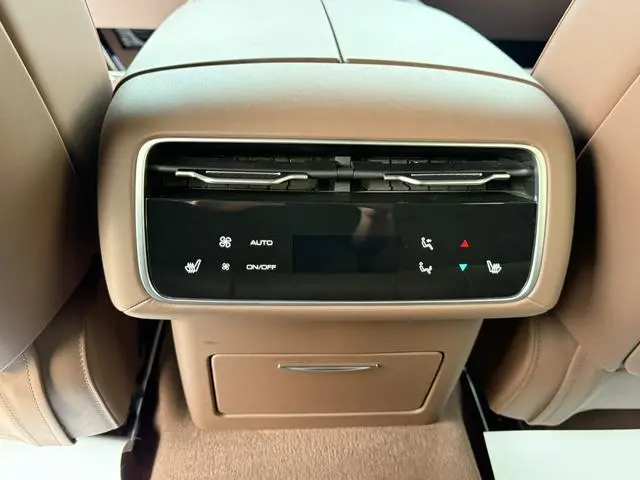 Tank Tank 700 Hi4-T Extreme Edition