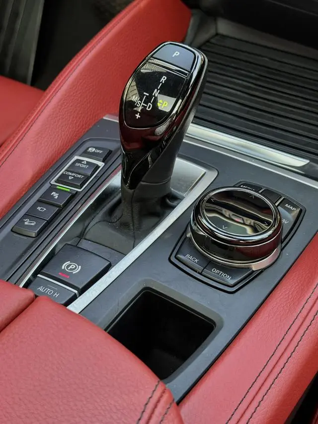 BMW BMW X6 xDrive35i M sports suit