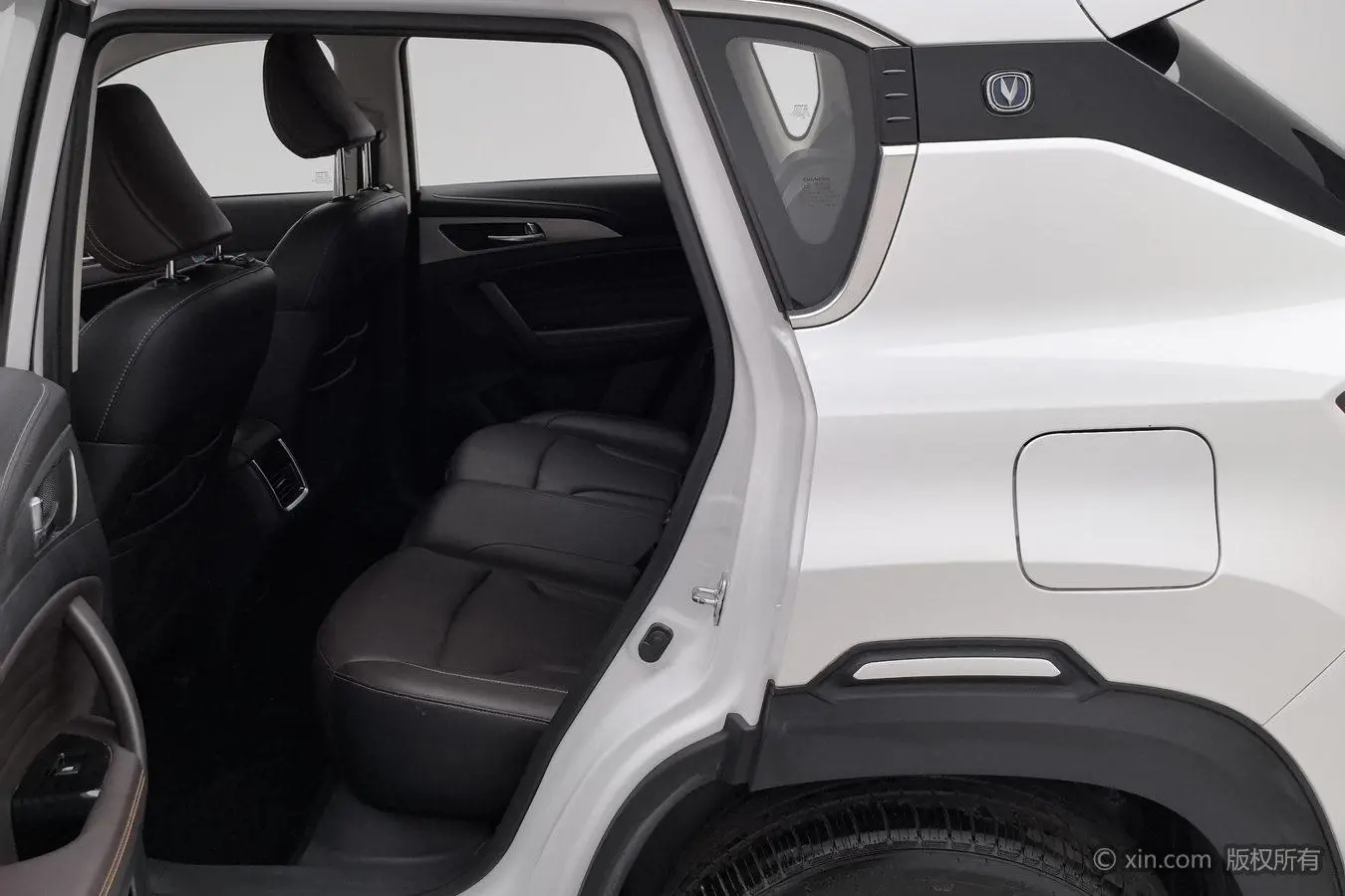 Changan Changan CS35 PLUS 1.6L automatic Cool Union version Country V