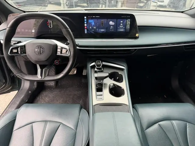 MG MG7 2.0T Automatic Beauty Hunting Luxury Edition