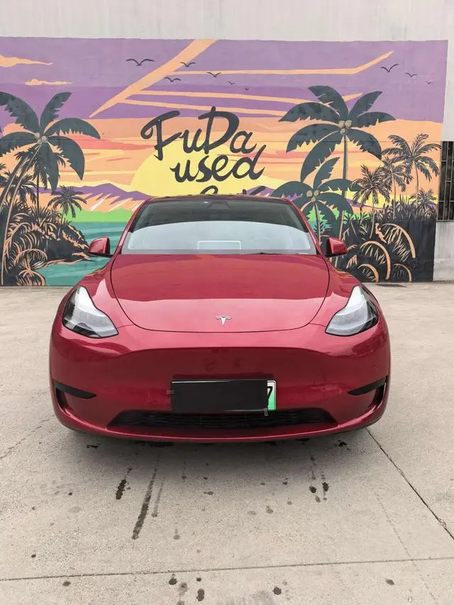 Tesla Model Y Facelifted rear-wheel drive version