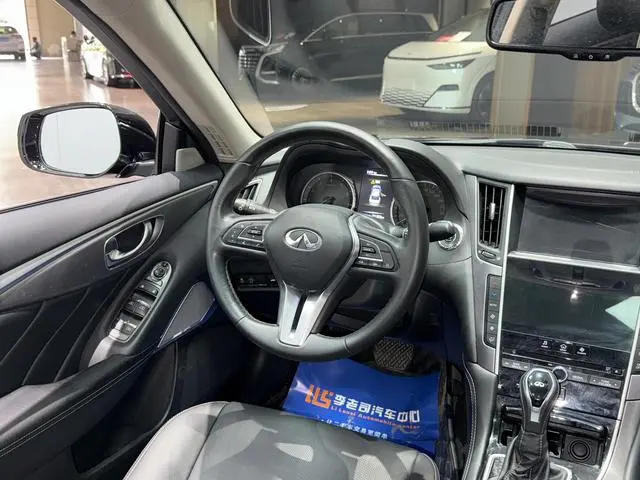 Infiniti Infiniti Q50L 2.0T Premium Version Country VI