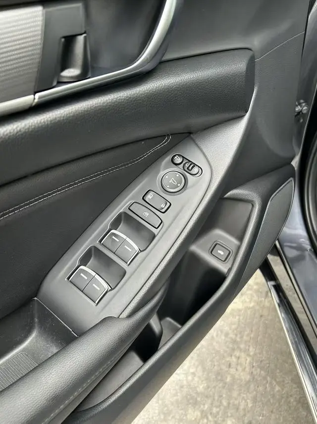 Honda Accord Sharp*Hybrid 2.0L Sharp Collar Version