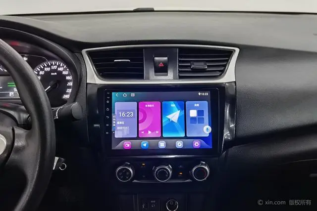 Nissan Xuan Yi Classic 1.6 XE CVT Exclusive Edition