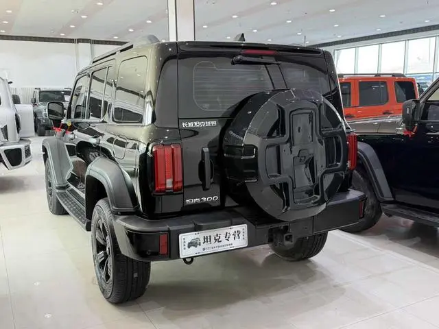 Tank Tank 300 2.0T Conqueror