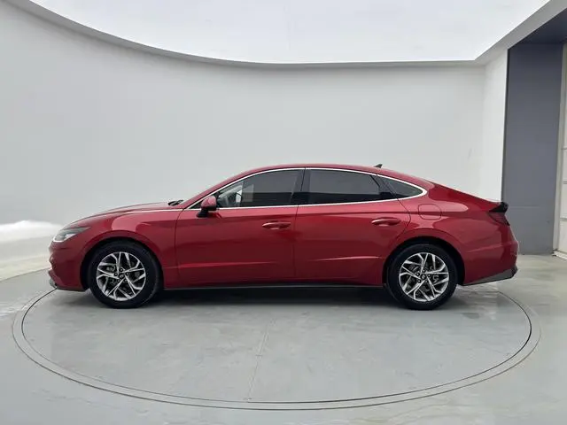 Hyundai Sonata 270TGDi GL DCT Leading Edition