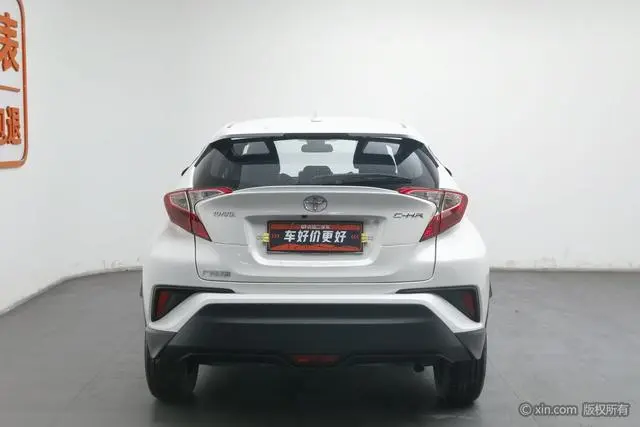 TOYOTA Toyota C-HR 2.0L Leading version