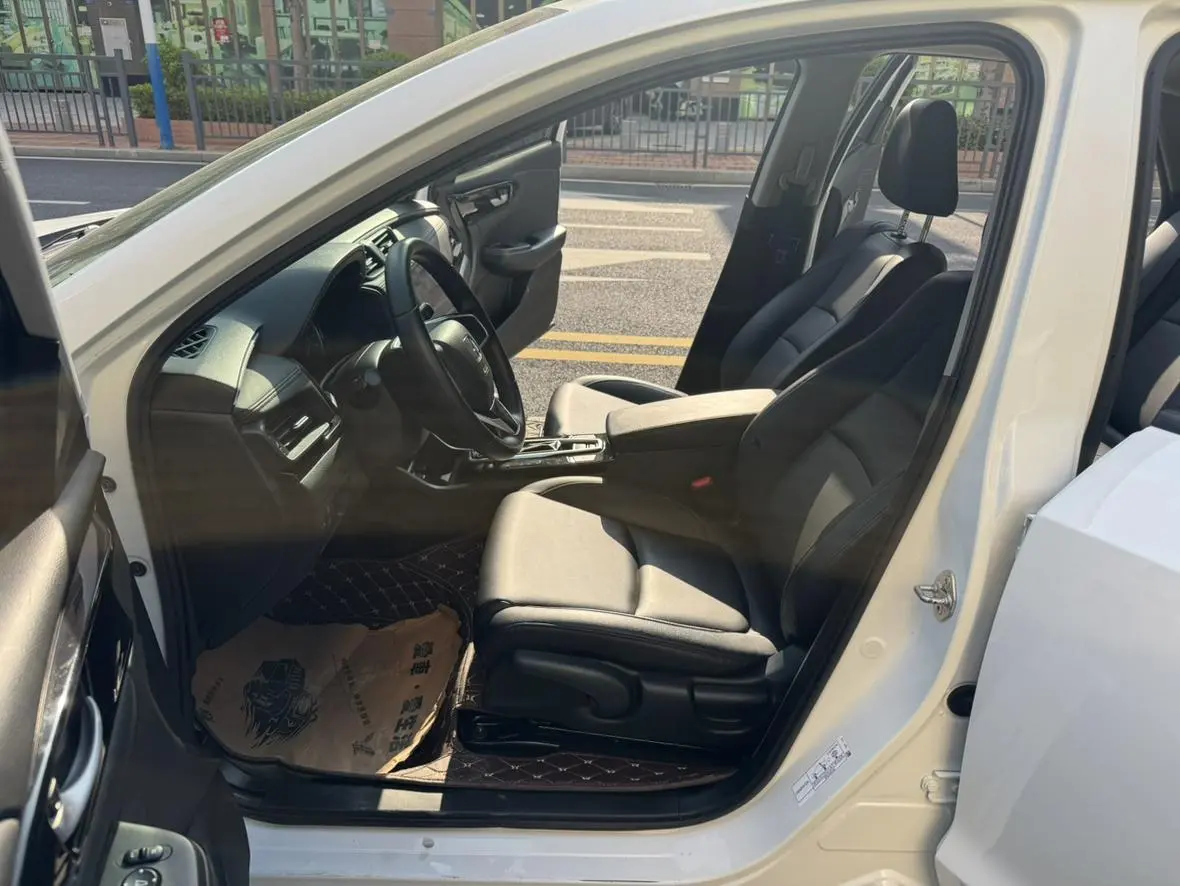 Honda Lingpai 180Turbo CVT Deluxe Edition Country VI