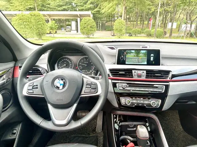 BMW BMW X1 xDrive20Li Luxury