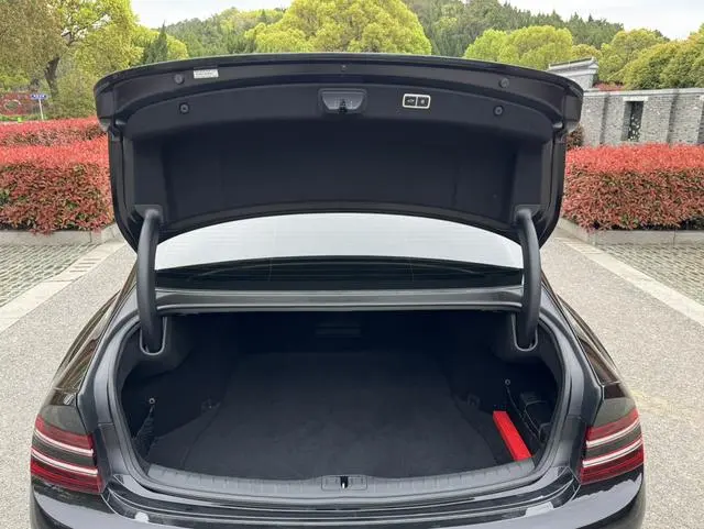 GENESIS Genisys G80 2.5T four-wheel drive Ultimate Edition