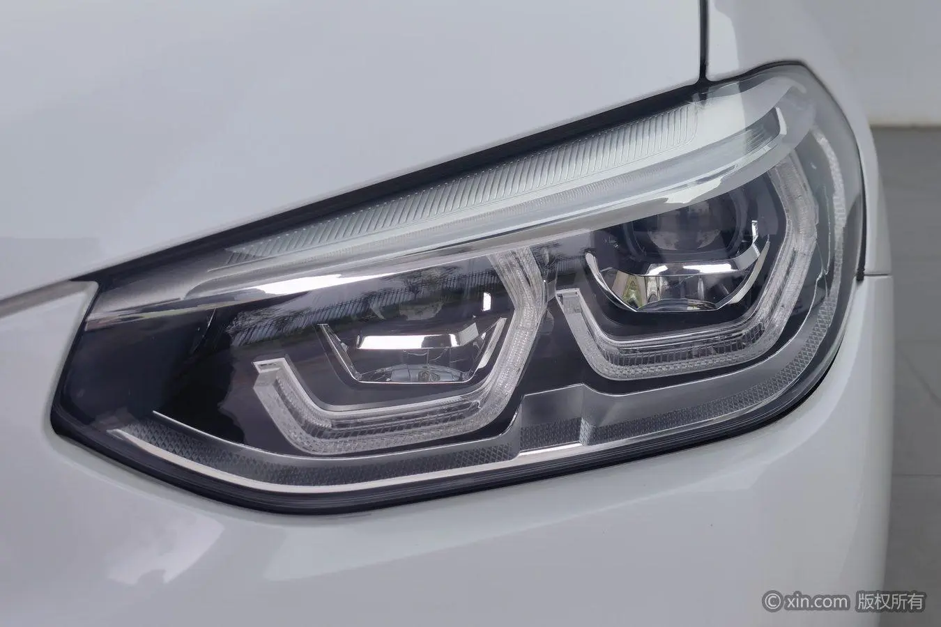 BMW BMW X3 xDrive30i leading M sports suit