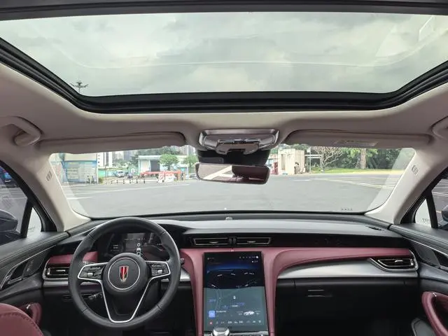 Hongqi Hongqi H5 2.0T Automatic Zhilian Qichang Version