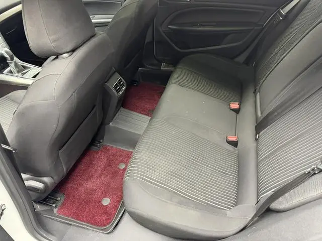 Peugeot Peugeot 408 1.6T Automatic Deluxe Edition