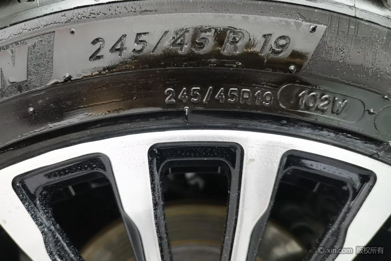 Mercedes-Benz Mercedes-Benz V-class V 260 L Long wheelbase Deluxe Edition