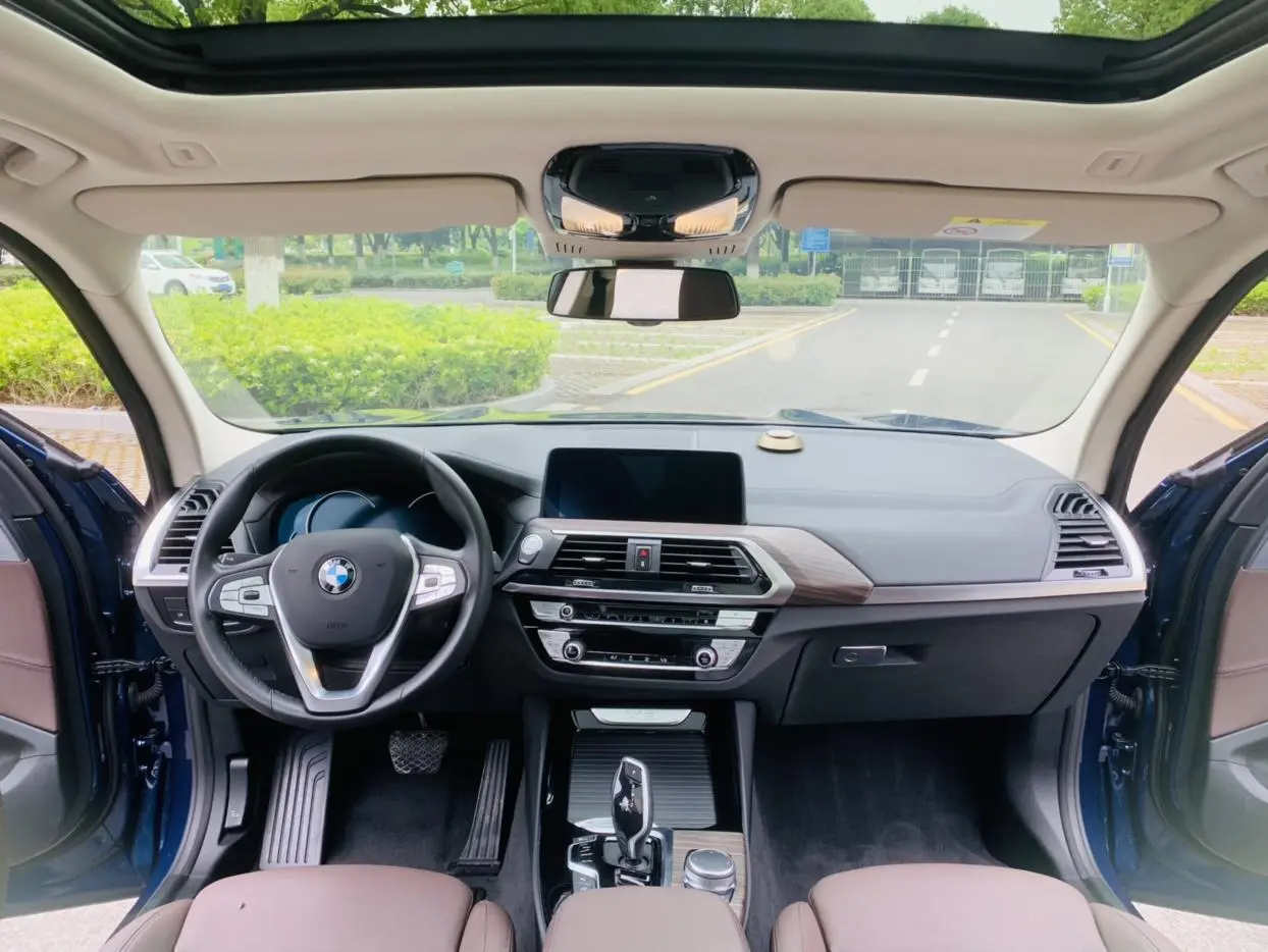 BMW BMW X3 xDrive28i Luxury Set