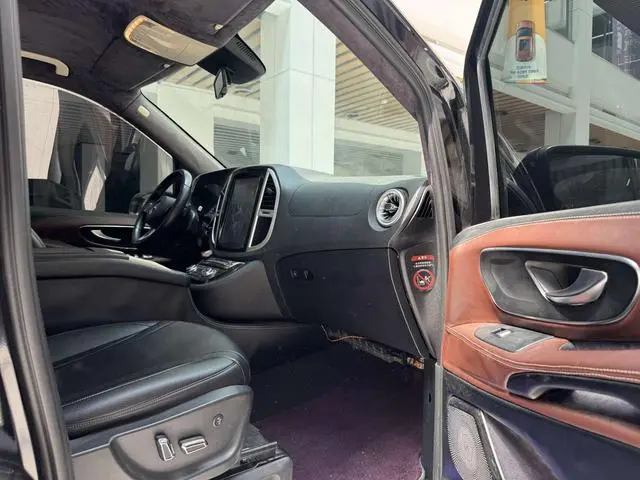 Mercedes-Benz Vito 2.0T Elite Edition 7 Seats