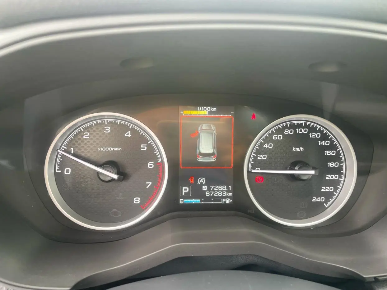 Subaru FORESTER Forester 2.0i Deluxe Edition EyeSight