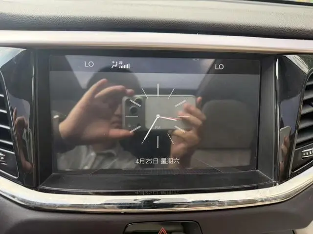 GAC Trumpchi GS8 320T two-wheel drive premium edition 7 seats