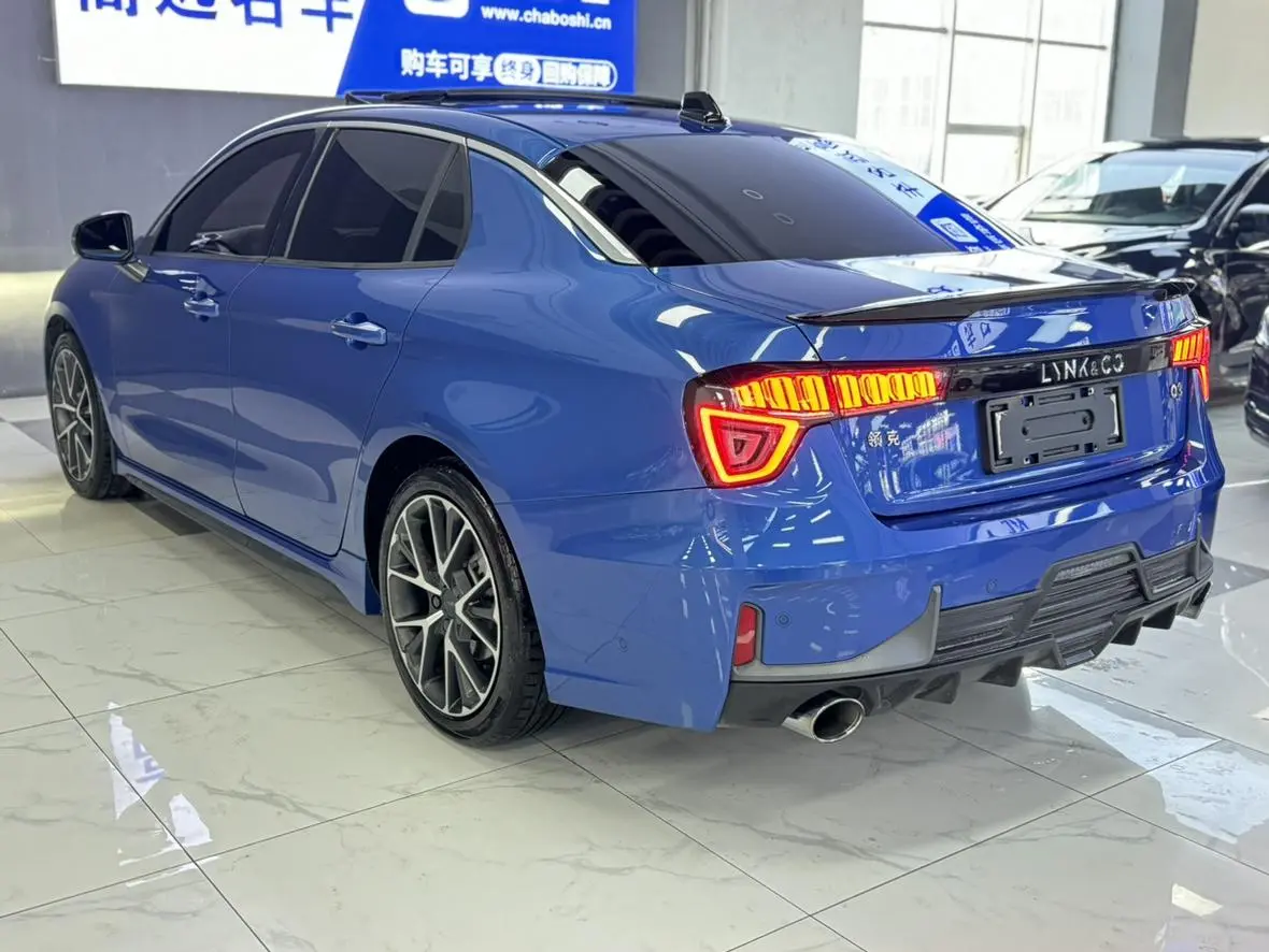 LYNK & CO Lynk 03 1.5TD DCT Jin Pro Version