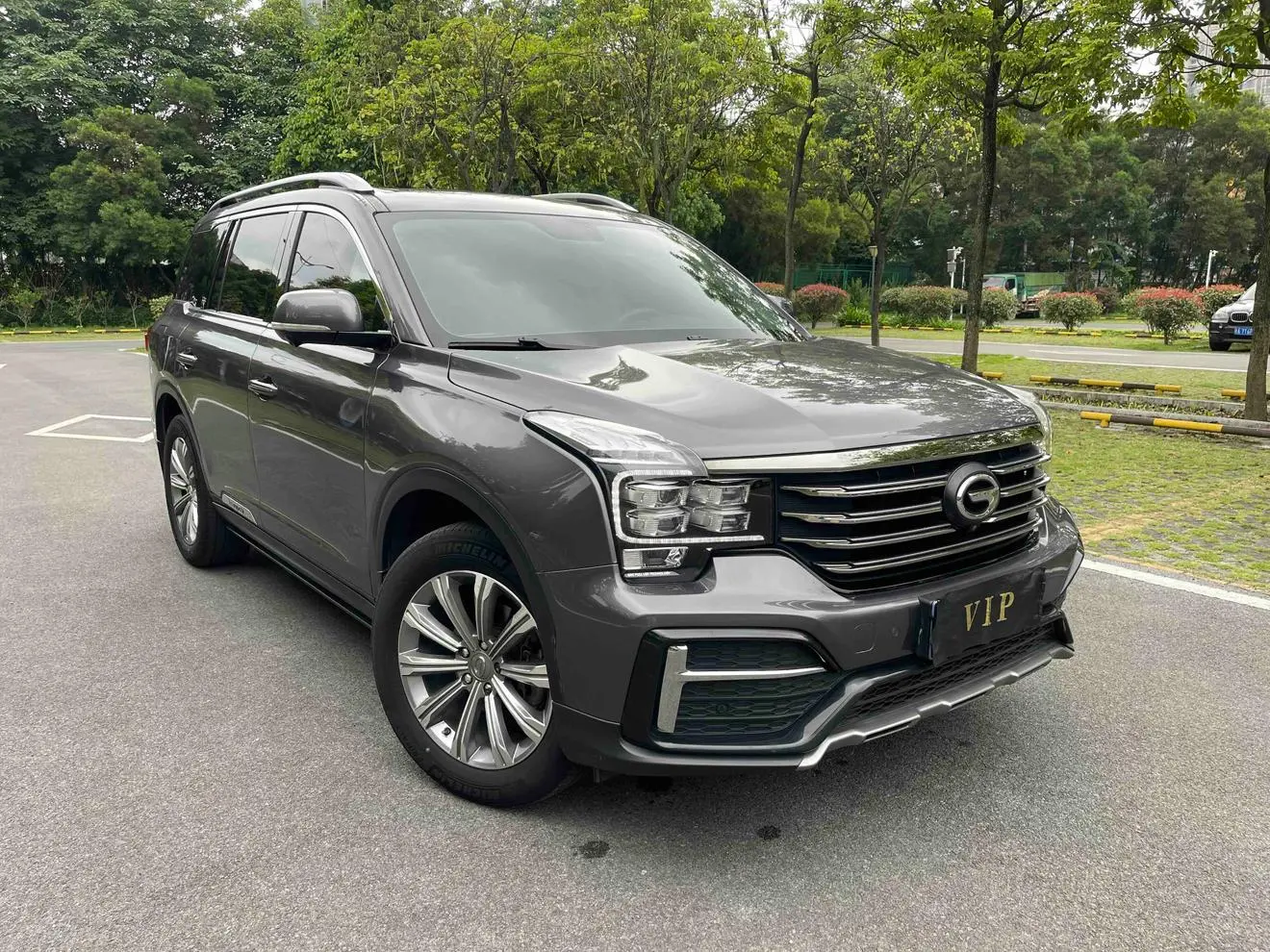 GAC Trumpchi GS8 390T two-wheel drive luxury Zhilian Edition 7 seats