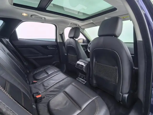 Jaguar Jaguar F-PACE 2.0T two-wheel drive Urban Exclusive Edition