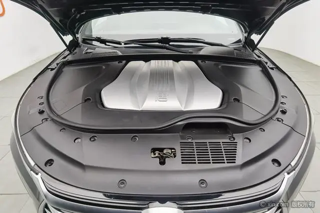 BYD Tang DM DM 2.0T four-wheel drive high-performance version of the Genesis flagship
