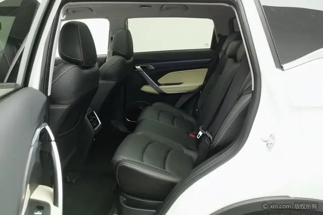 Geely Boyue Boyue X 1.8 TD DCT Smart