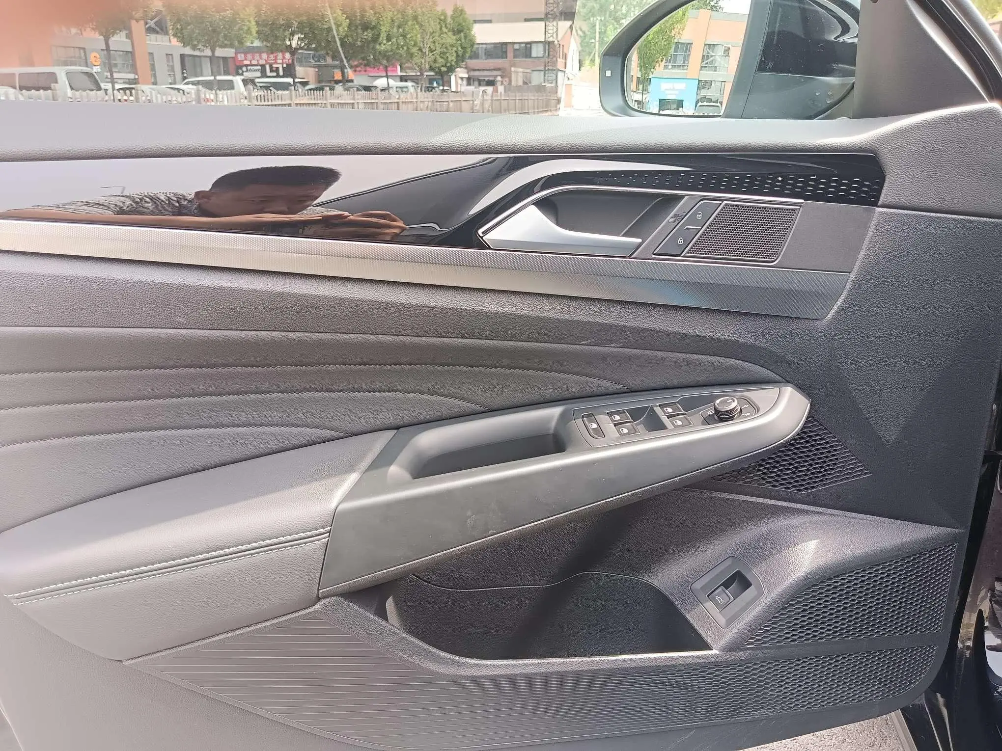 Volkswagen Passat Outstanding 380TSI Longteng Edition