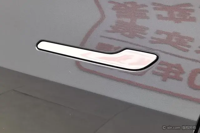 Tesla Model 3 Upgraded version of standard battery life rear drive