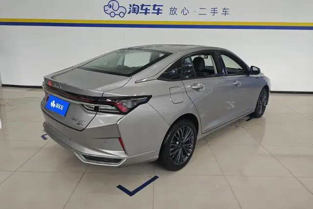 Dongfeng Fengshen Yi Hyun MAX 1.5T Super Power Dad Version