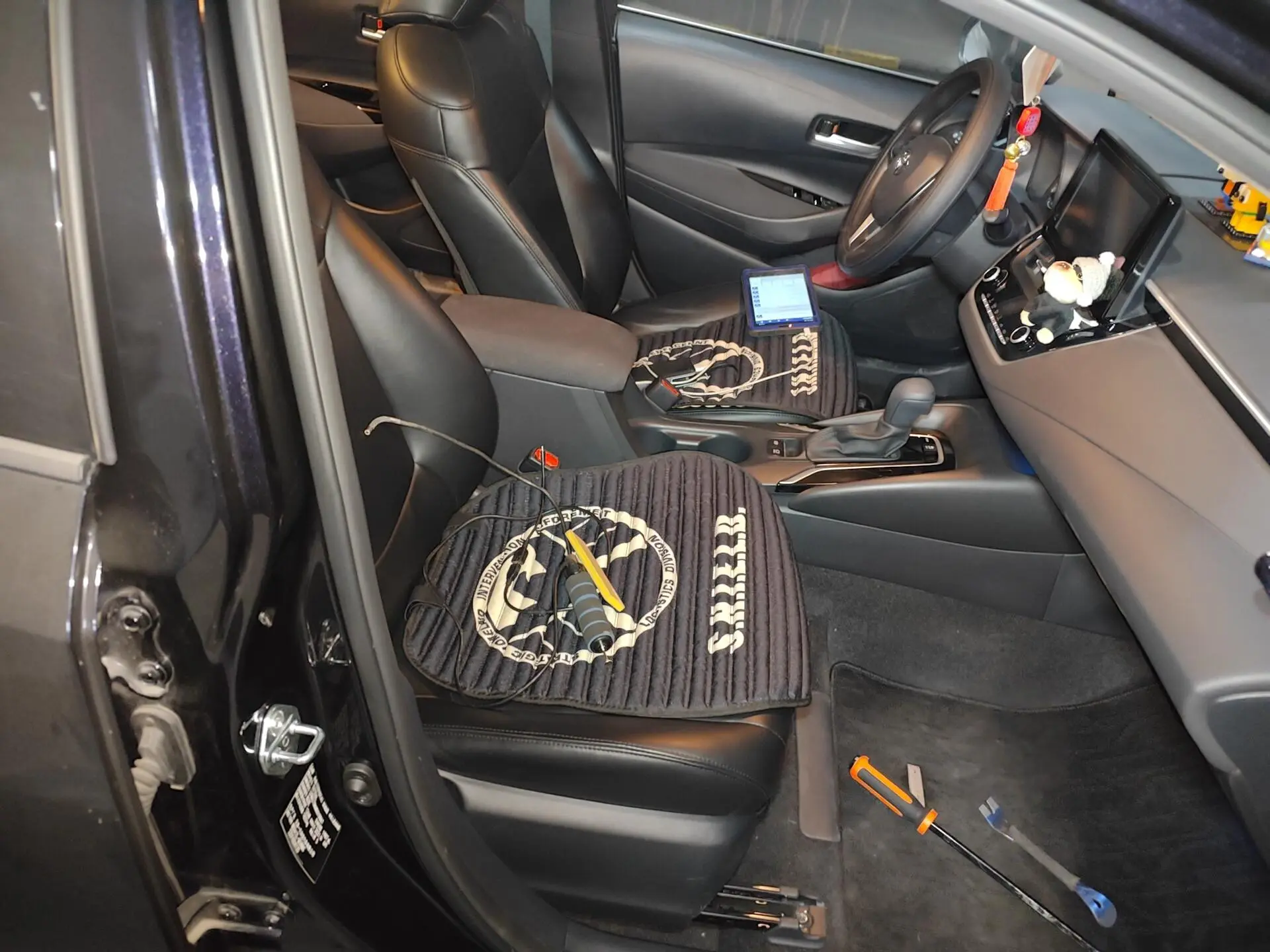 TOYOTA Asian lion 2.0L Deluxe Edition