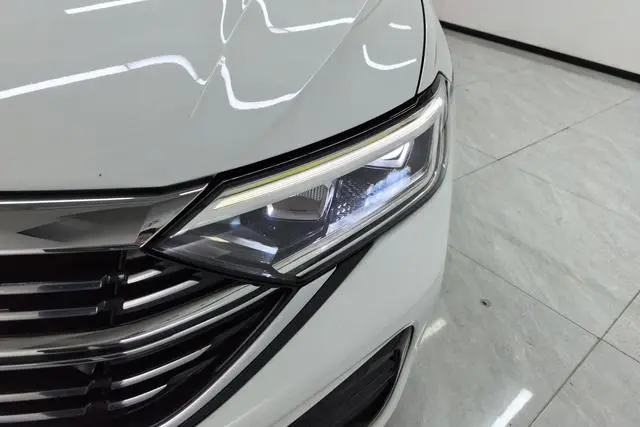 Volkswagen Sagitar 200TSI DSG Beyond Edition