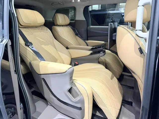 Denza Denza D9 DM 970 four-wheel drive flagship