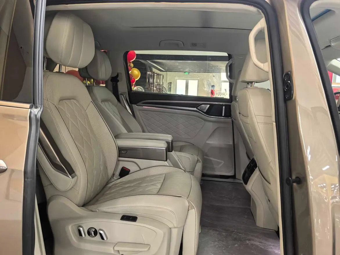 Volkswagen Weiran 380TSI Premium Edition