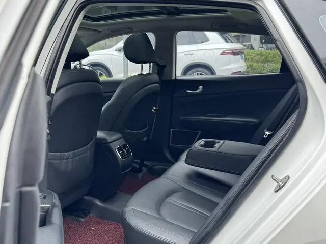 Kia Kia K5 1.6T automatic PRM