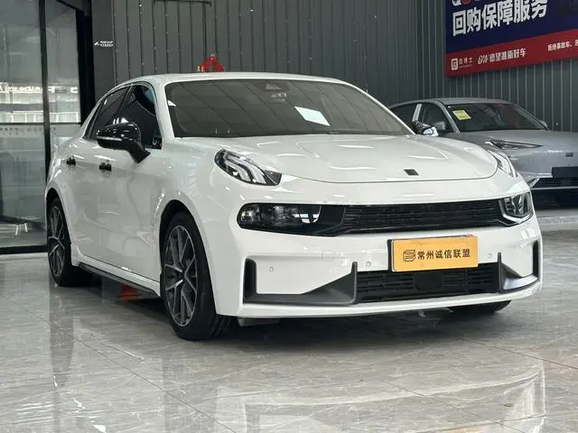 LYNK & CO Lynk 03 1.5TD DCT Jin Pro