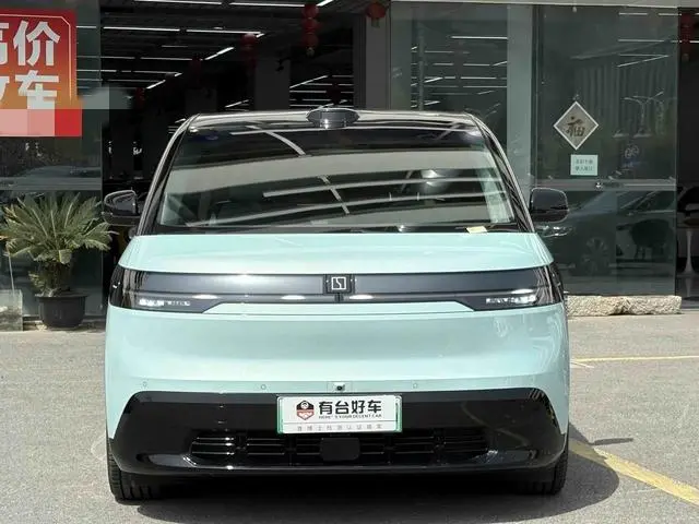 ZEEKR ZEEKR MIX 76kWh Smart Driving Version