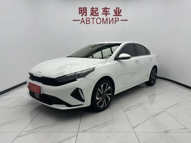 Kia Kia K3 1.5L IVT Premium Edition
