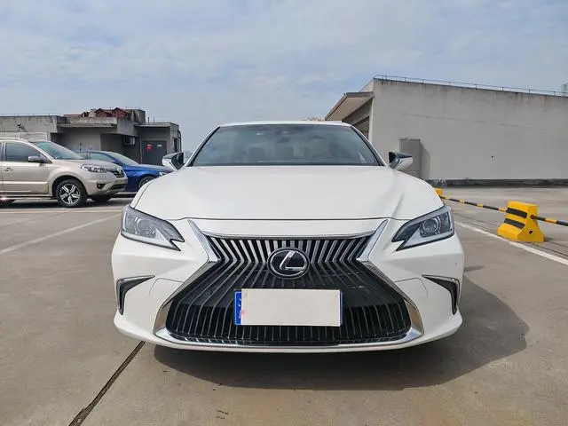 Lexus Lexus ES 2009 Edition Country VI