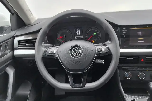 Volkswagen Lavida 1.5L automatic comfort version
