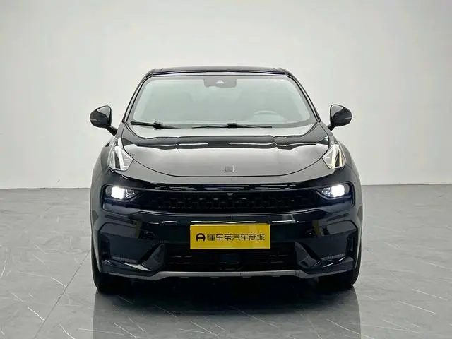 LYNK & CO Lynk 05 2.0TD four-wheel drive Halo