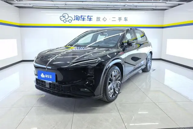Hongqi Hongqi Tiangong 08 680 Ultra four-wheel drive version