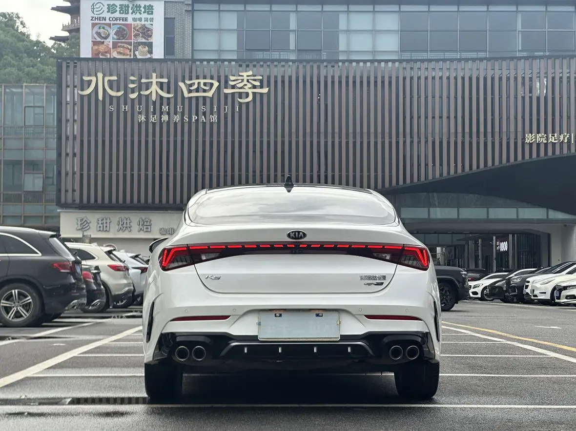 Kia Kia K5 380T GT-Line Premium Edition