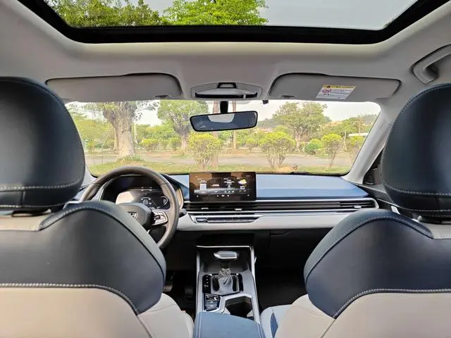 Geely Emgrand 4th generation 1.5L CVT flagship