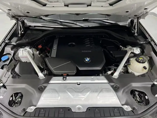 BMW BMW X3 xDrive25i M sports suit