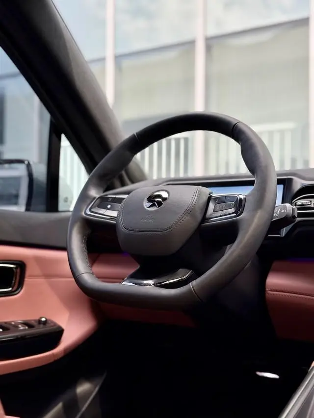 NIO Nio EC6 605KM sports version