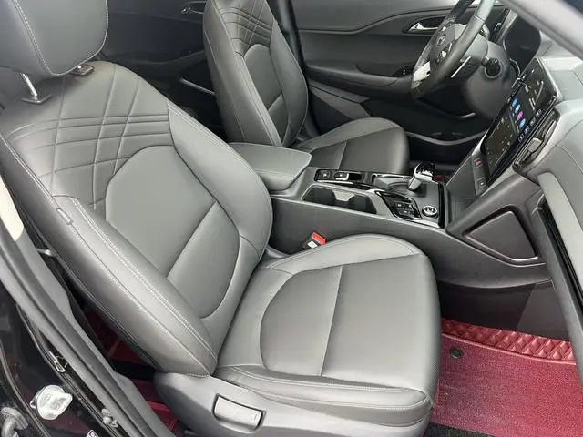 Hyundai Hyundai ix35 240T GDi DCT two-wheel drive leading version GLS