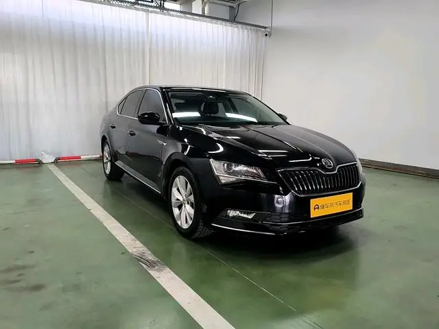 Skoda Speed pie ZI280 DSG Comfort Edition Country V